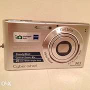 Sony Cyber-shot DSC-W320